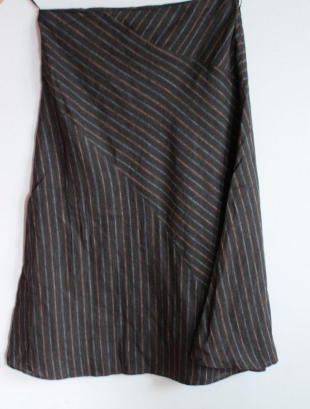 plus size spódnica brąz prążki