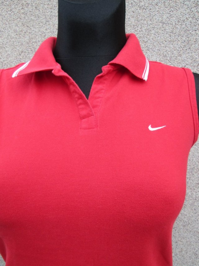 NIKE - M