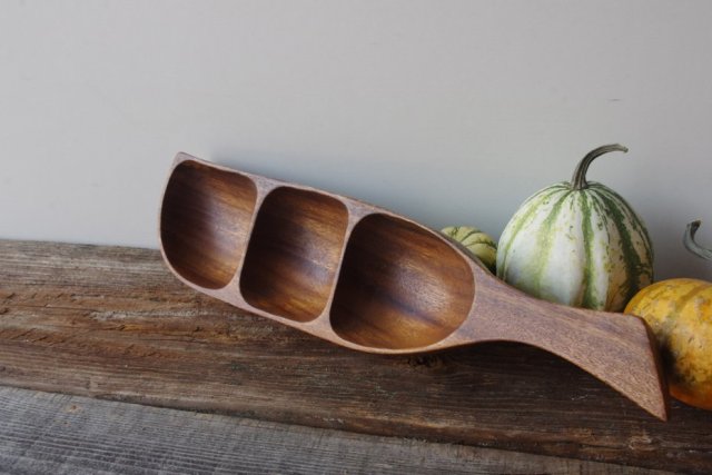 Patera design