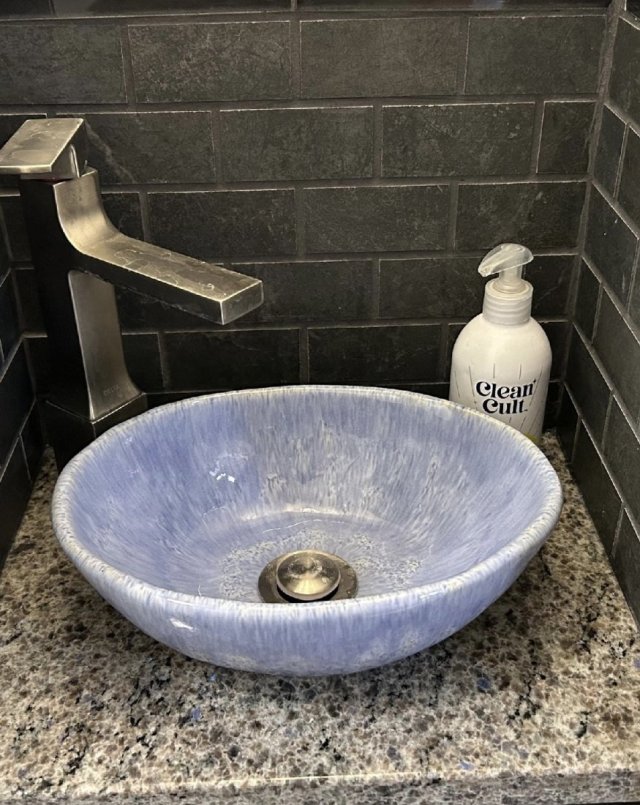 Ceramiczna umywalka rękodzieło