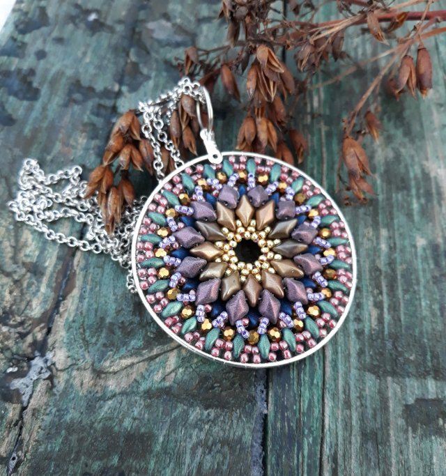 ,,dwustronna  mandala,,