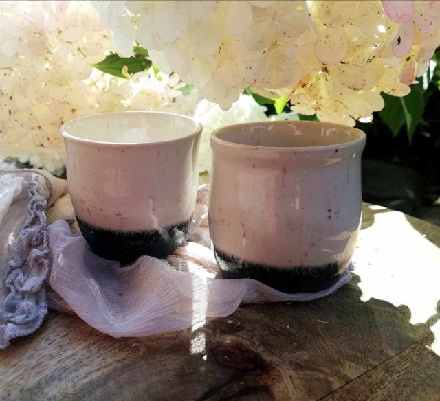 UNIKALNY KOMPLET CZAREK KAMIONKOWYCH DO ESPRESSO dwa woreczki jutowe w zestawie CERAMICZNE KUBKI HAND-MADE ceramika GAIA