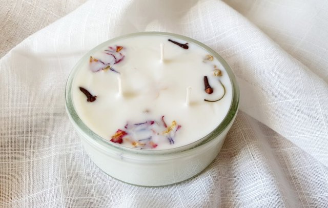 Piękna świeca sojowa o zapachu citronella, świeczka sojowa 100%