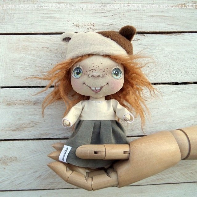 Lala - PIESEK, dekoracja tekstylna, OOAK, pocket doll