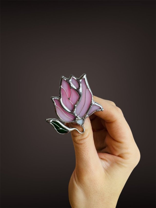 Broszka witrażowa "Magnolia"