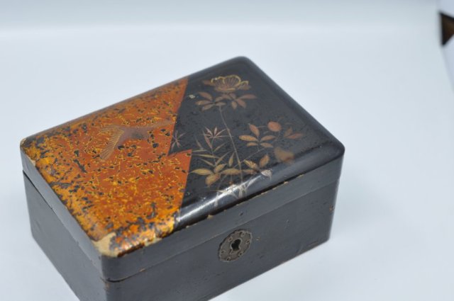 Japońska kasetka laka lata 20. XX w. | Szkatułka na biżuterię urushi antyk | Antique 1920s Japanese Lacquer Box | Taisho Showa Era Urushi Jewelry Case