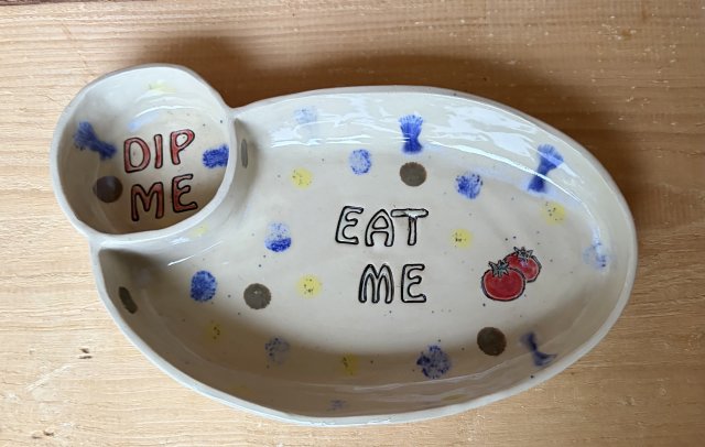 Patera w kropki