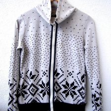 BLUZA BERSHKA