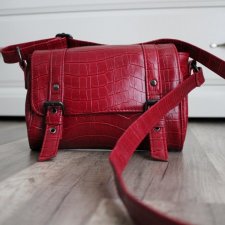 Czerwona mini