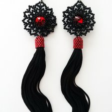 ELEGANCKIE KOLCZYKI CZERWIEŃ W CZERNI