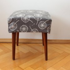 Szary taboret PRL