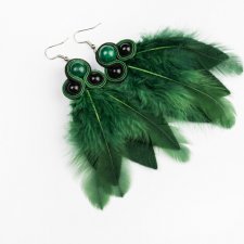 Kolczyki wiszące długie piórka zielone sutasz etno boho hippie