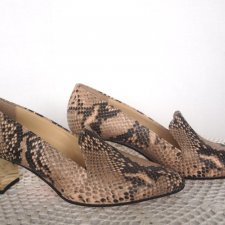 BATA  -  ( NOWE) BUTY