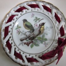 Ażurowe cudeńko - porcelanowy talerz na ścianę - obraz na porcelanie