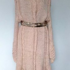 SWETER HANDMADE