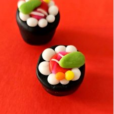 Nakrętki na TWOJE wentylki   SUSHI