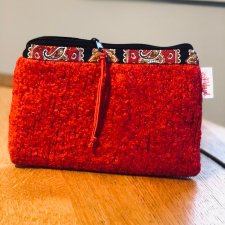 Czerwona polarkowa kosmetyczka PELA mini