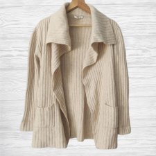 100% merino wool