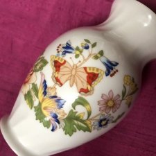 Cottage  Garden Aynsley kultowa seria szlachetna porcelana niewielki wazonik kolekcjonerski użytkowy