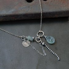 Fluoryt. Srebrny naszyjnik.