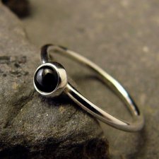Pierścień Drobinek - Onyks Srebro 4mm
