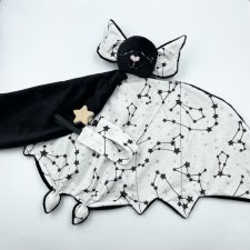 Przytulanka nietoperz dla niemowląt z zawieszką do smoczka