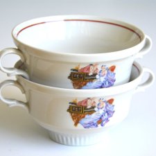 Porcelana Połonne Miseczki bulionówki prl