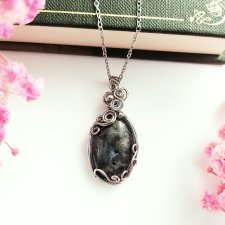 Naszyjnik Larvikit stal chirurgiczna wisiorek handmade wirewrapping