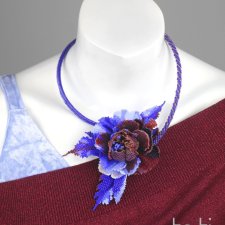 Naszyjnik Kolia z Kwiatem Zimowa Piwonia. Choker z japońskich koralików