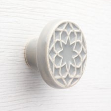 Gałka do mebli jasno-szara wz.01