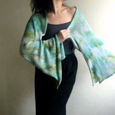 Bolerko bawełniane o długich szerokich rękawach typu kimono, z dzianina bawełniana ręcznie barwiona unikatowa Szal bawełniany, narzutka