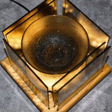 Lampa dekoracyjna – ciepło światła, głębia odbicia