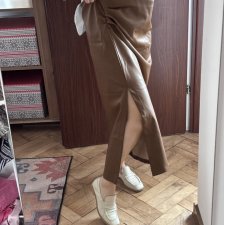 Brązowa spódnica z eko-skóry 4XL z wiązaniem Happy Hut Plus Size